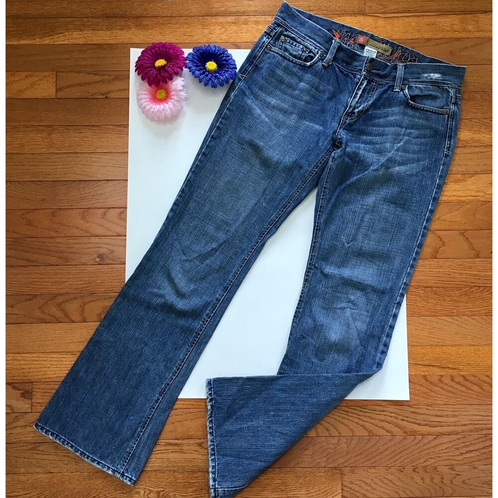 Old Navy Jeans Womens Size 4 Regular Boot Cut Embroidered Distressed Denim Boho